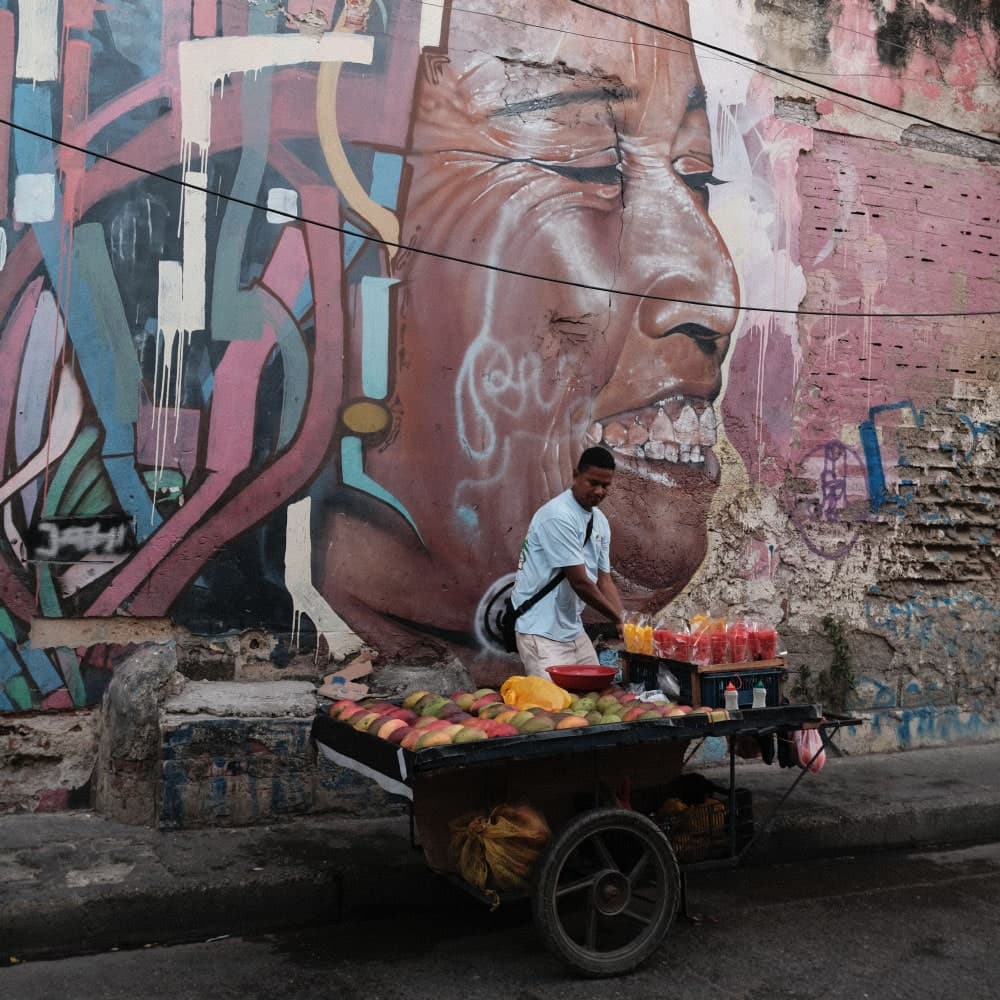 Cartagena Fruit Vendor - HQ